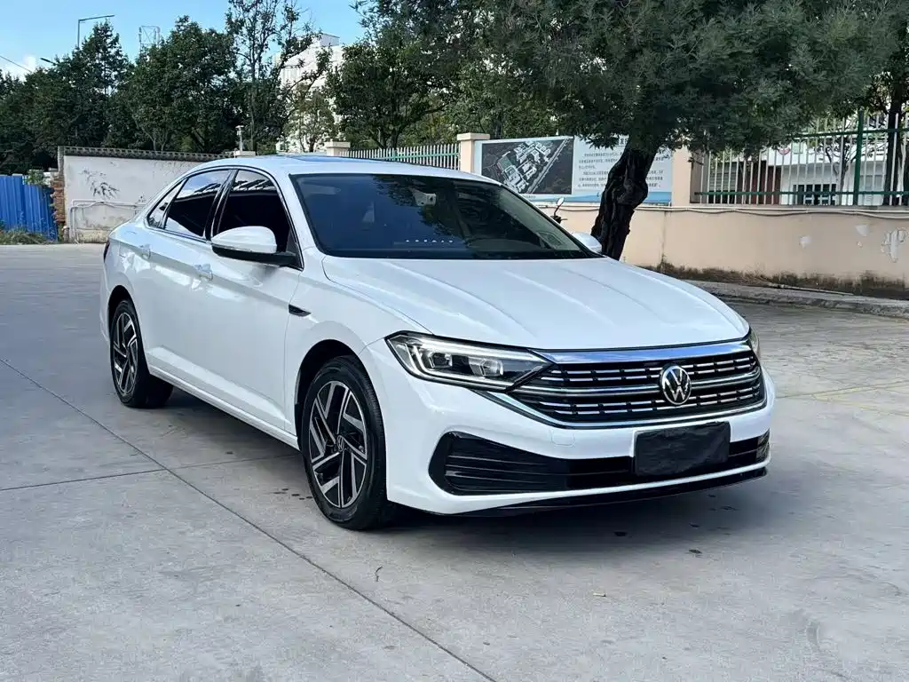 Volkswagen Sagitar — миниатюра 3