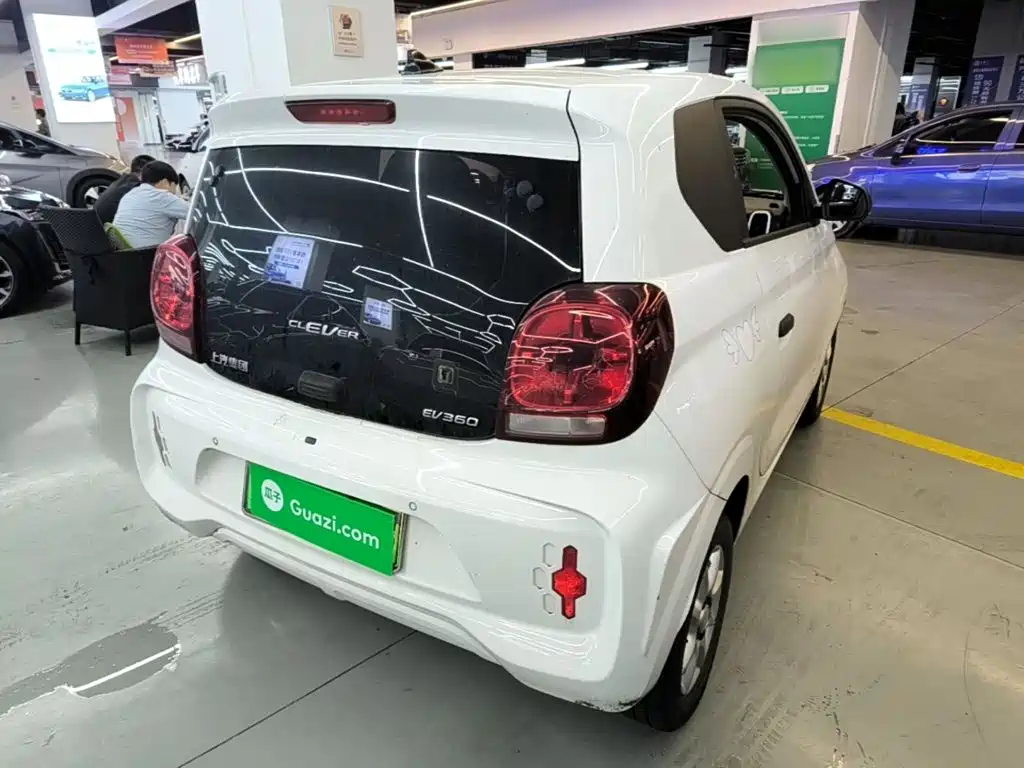 Roewe Clever — миниатюра 7