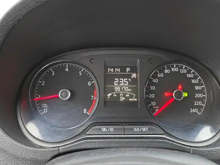 Volkswagen Polo — миниатюра 14