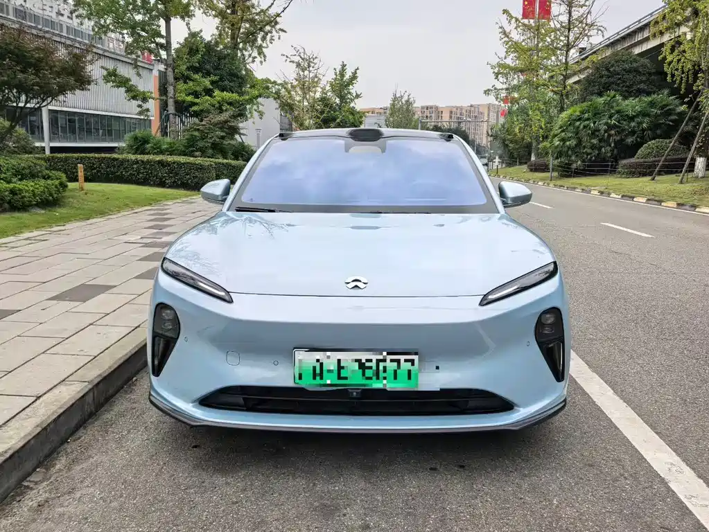 NIO ET5T — миниатюра 2