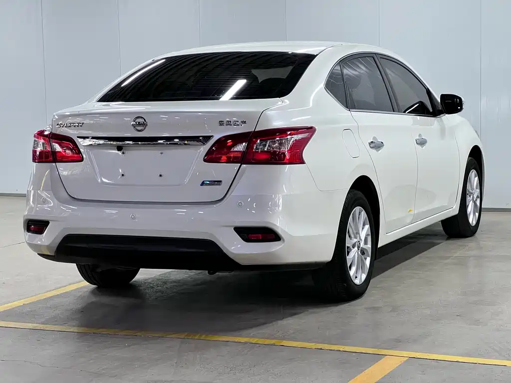 Nissan Sylphy — миниатюра 9