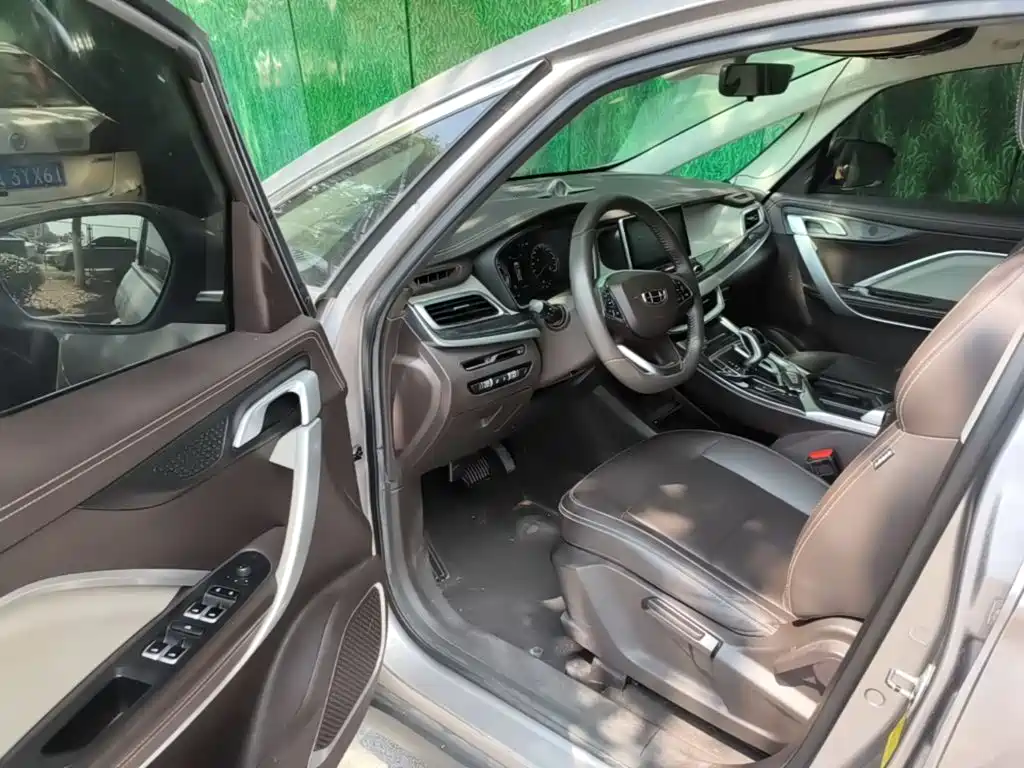 Geely Jia Ji — миниатюра 16