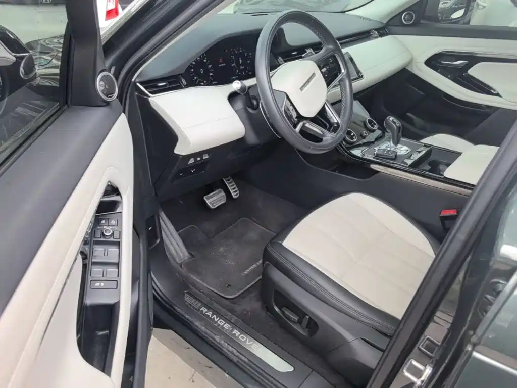Land Rover Evoque — миниатюра 16