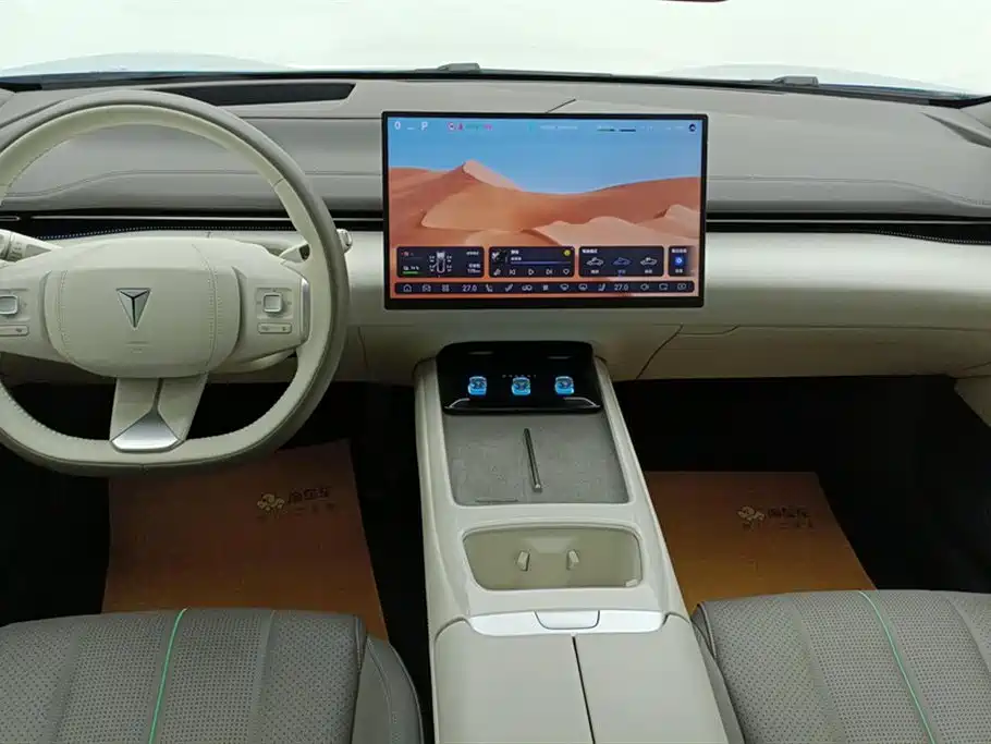 Changan Deepal DARK BLUE L07