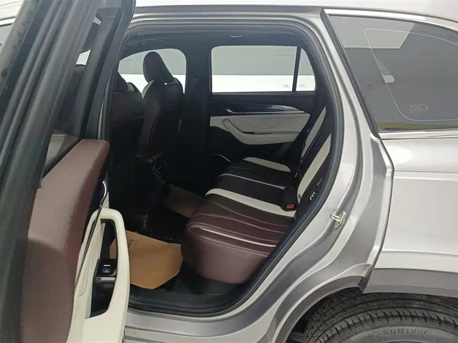 GEELY AUTOMOBILE XINGYUE L