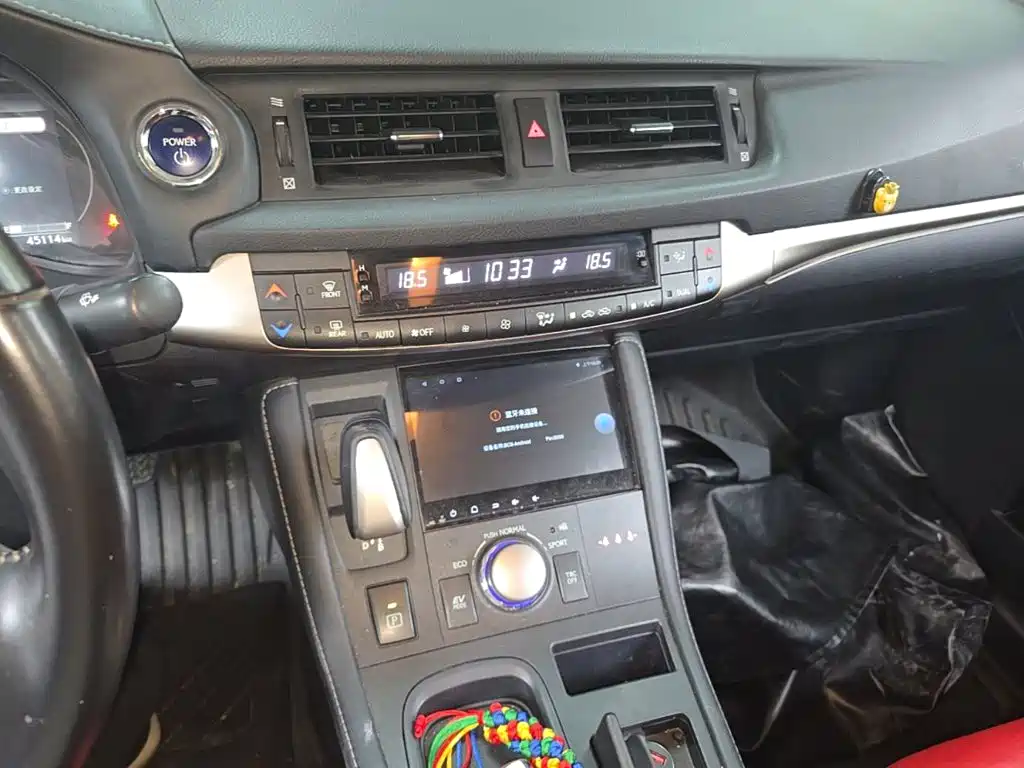 Lexus CT — миниатюра 18