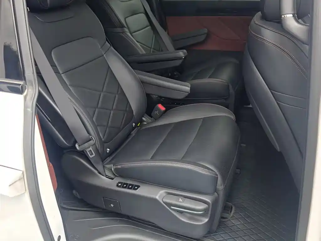 GAC E8 PHEV 2024 150km MAX+