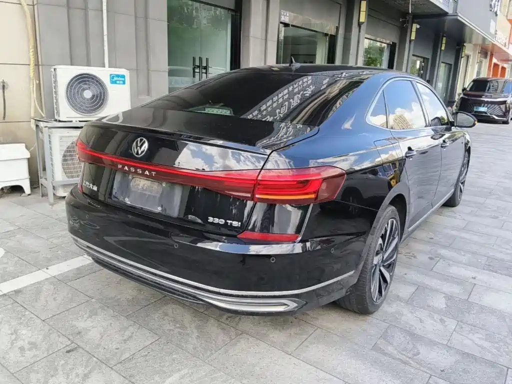 Volkswagen Passat — миниатюра 7