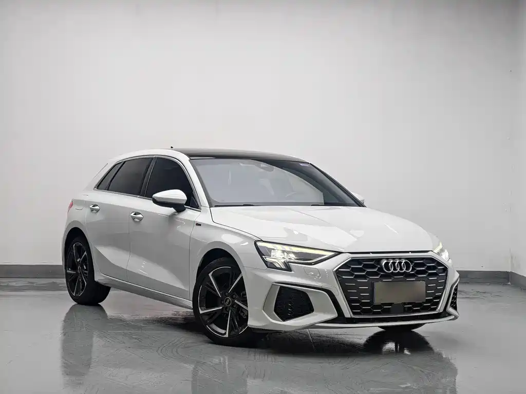 Audi A3 2022 Sportback 35 TFSI Fashion Sport