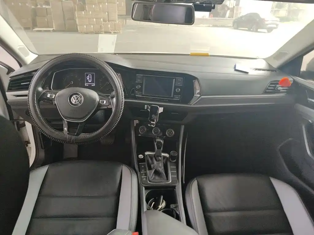Volkswagen Sagitar — миниатюра 10