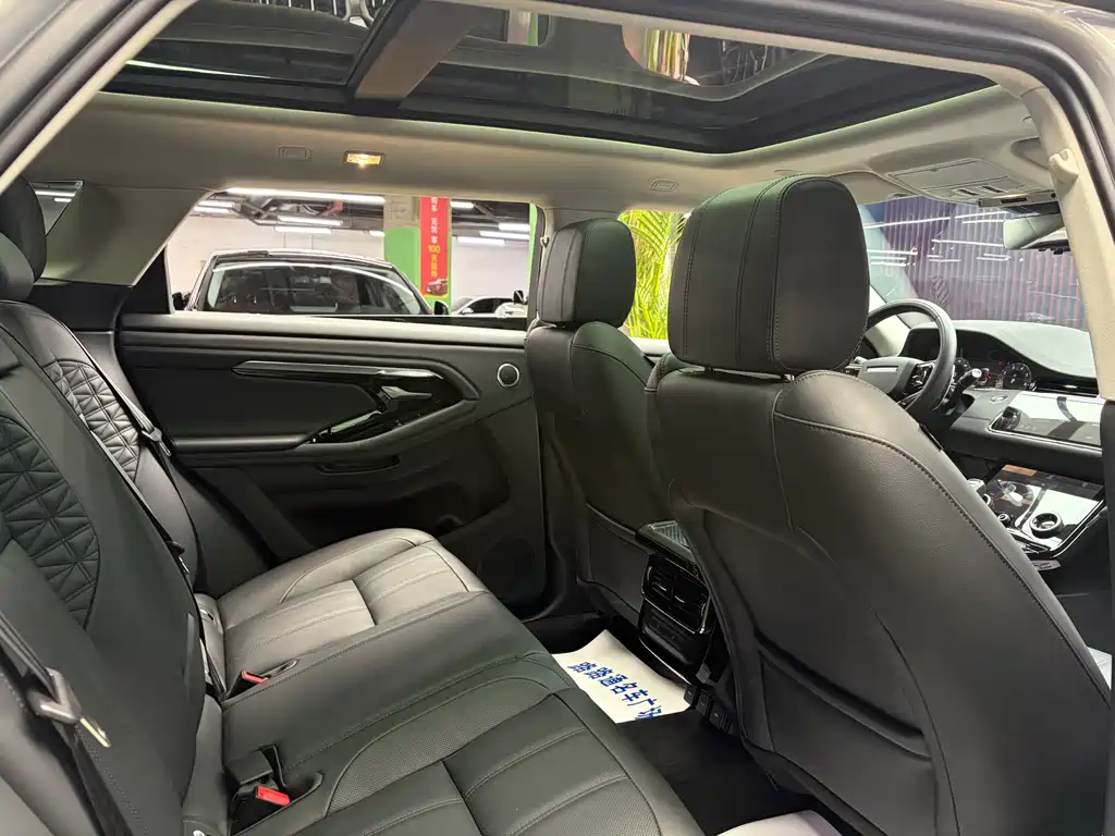 Land Rover Evoque — миниатюра 10