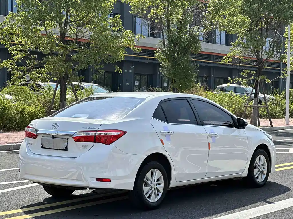 Toyota Corolla — миниатюра 9