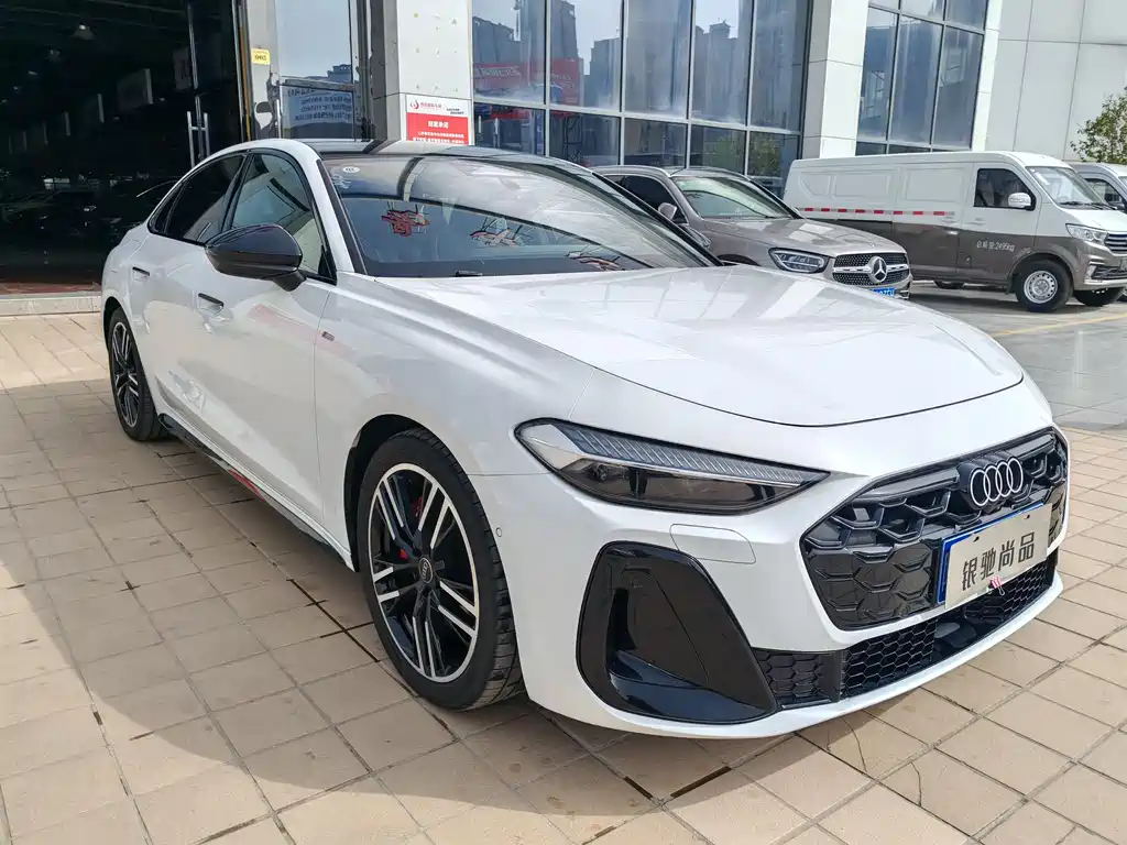 Audi A5L 2.0T Sport Edition quattro, фото 3