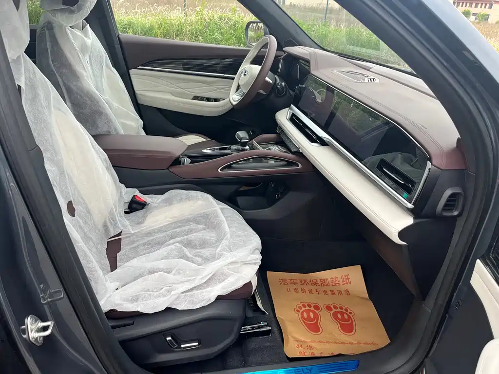 Geely Monjaro L 2021 2.0TD AT Flagship
