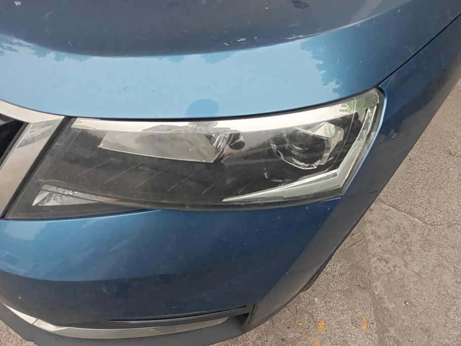 Skoda Kamiq 1.5 л 2021 г. Голубой, пробег 33000 км