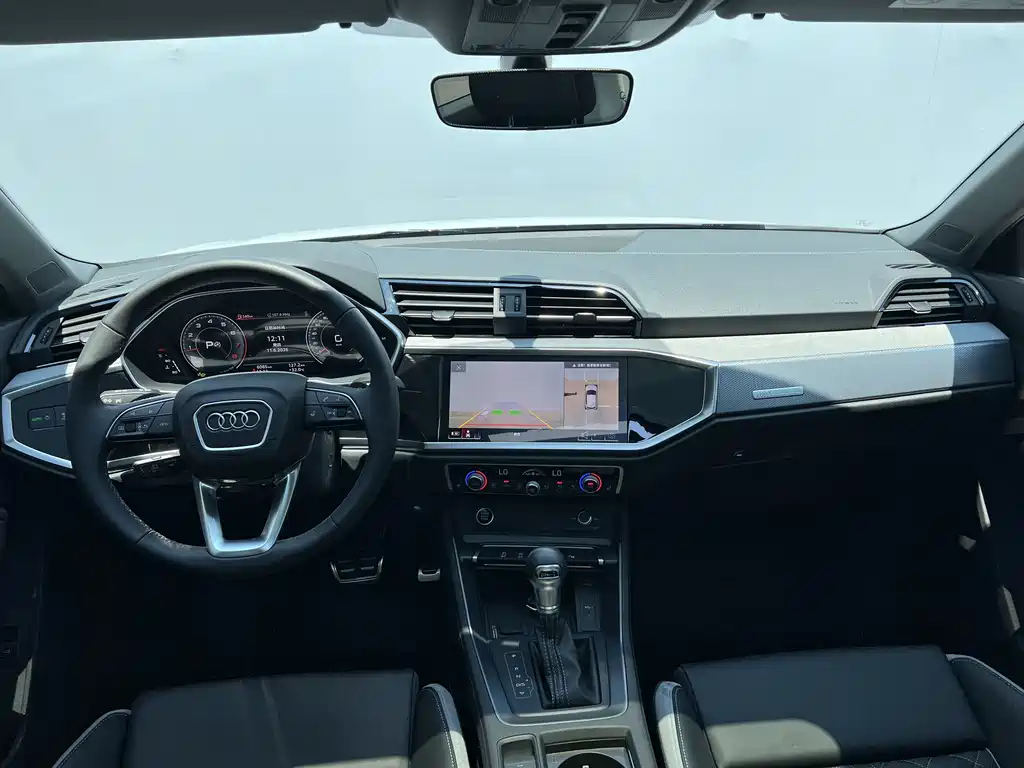 Audi Q3 2026 45 35TFSI Fashion