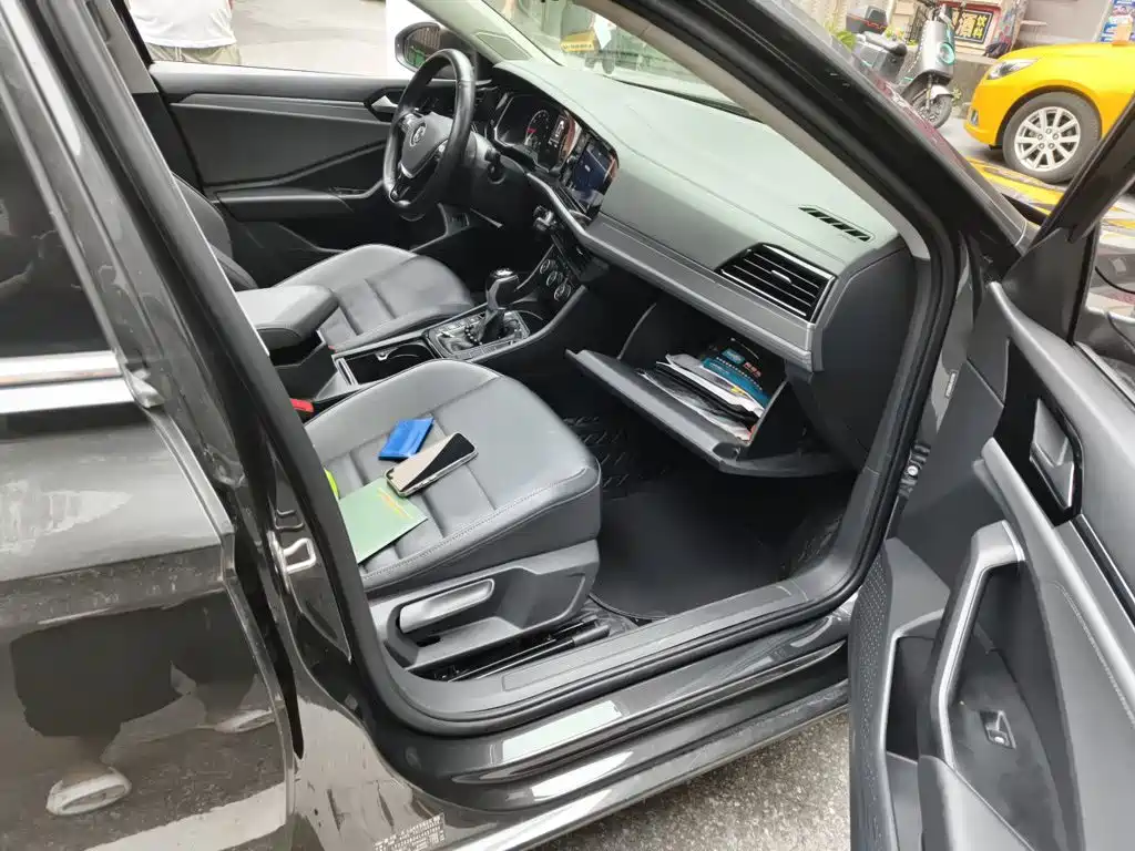 Volkswagen Sagitar — миниатюра 18