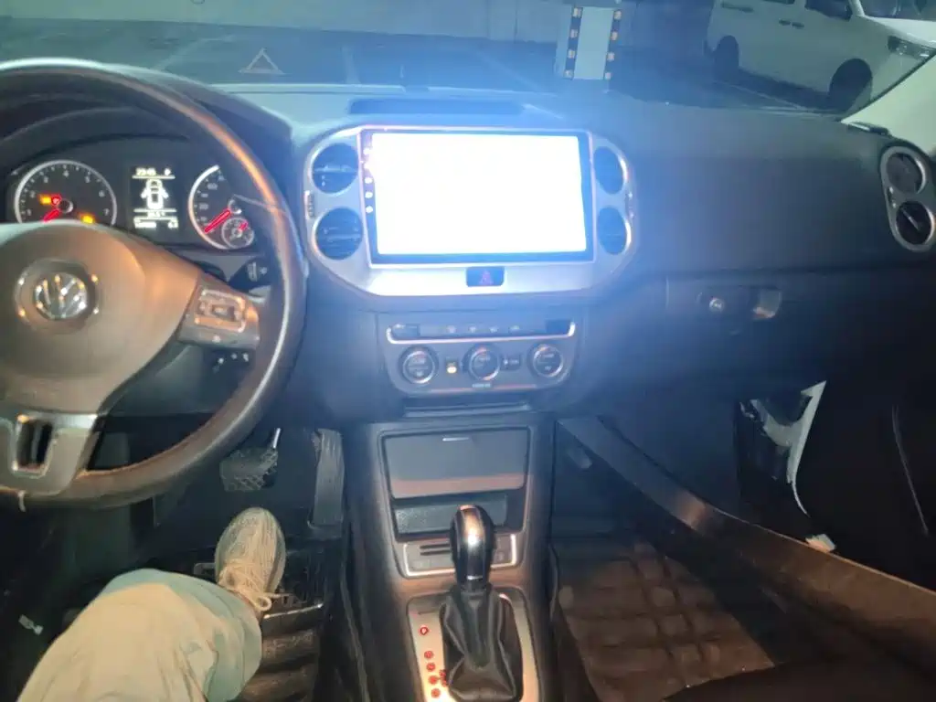 Volkswagen Tiguan — миниатюра 6