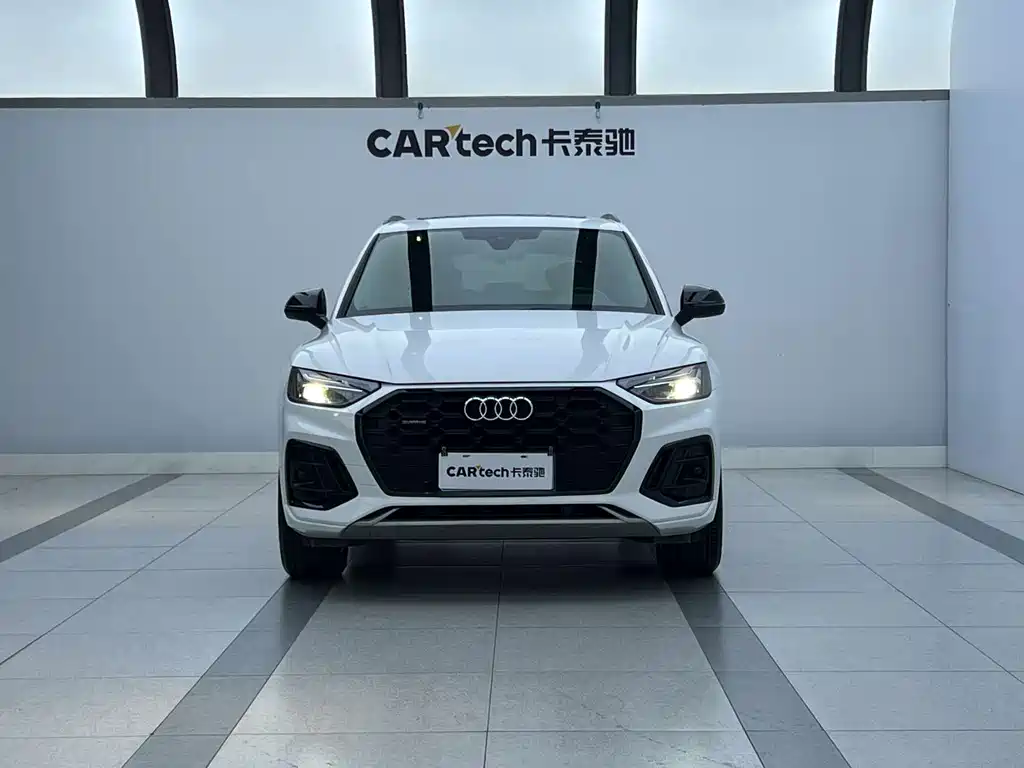 Audi Q5L — миниатюра 2