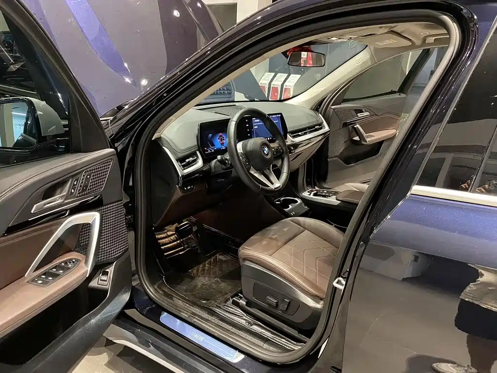 BMW X1 — миниатюра 7