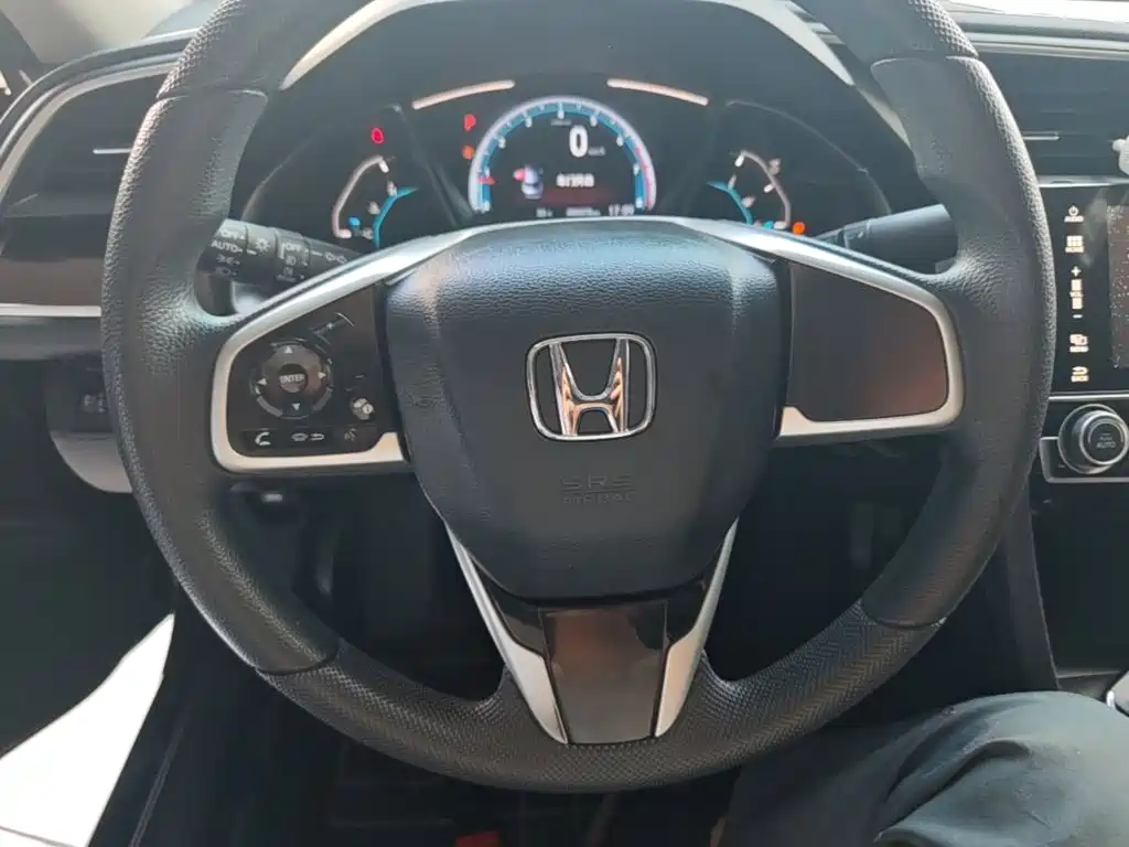 Honda Civic — миниатюра 11