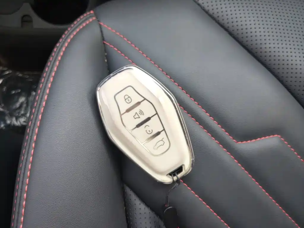 Chery New Energy Wujie Pro — миниатюра 9