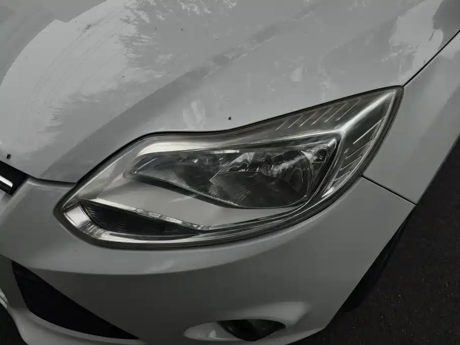 Ford Focus — миниатюра 5