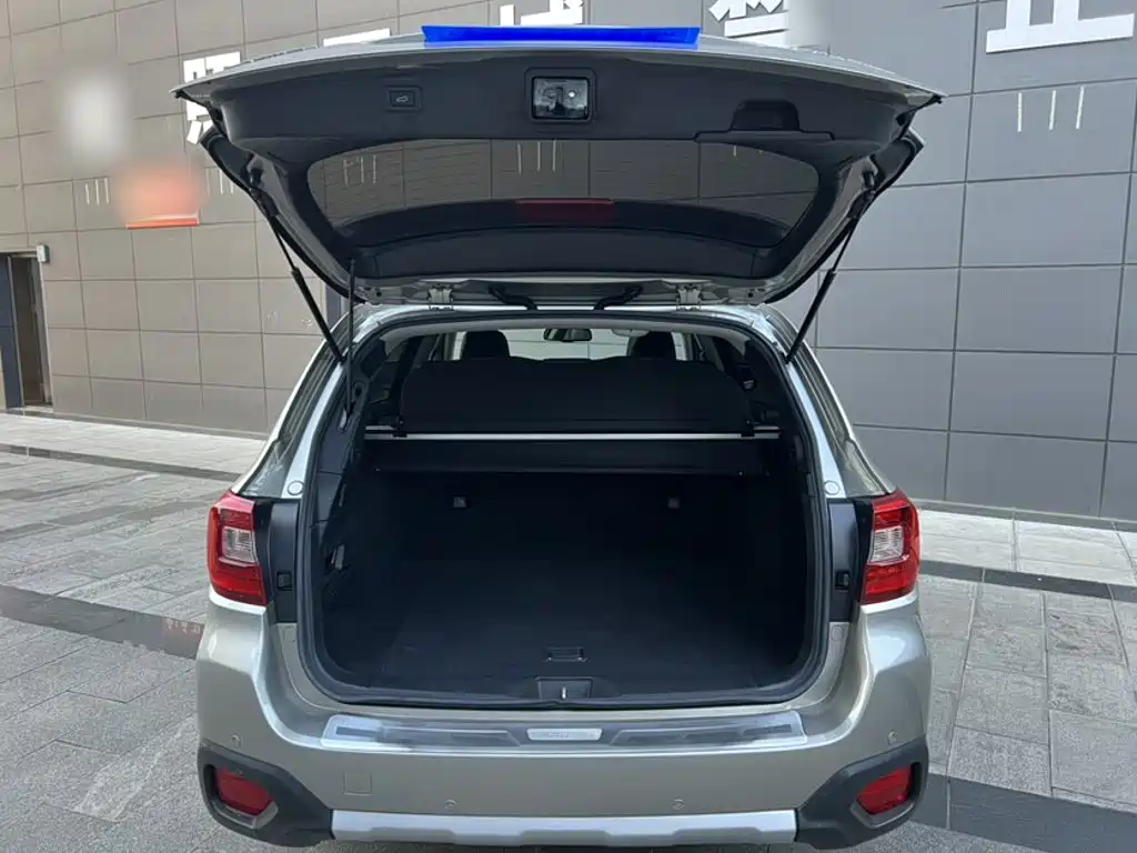 Subaru Outback — миниатюра 5