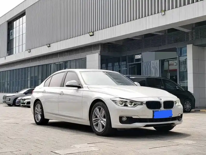 BMW 3 Series — миниатюра 3