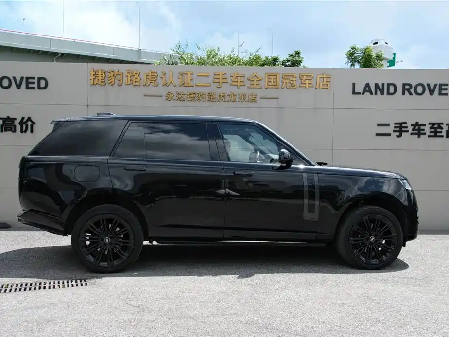 Land Rover Range Rover — миниатюра 9