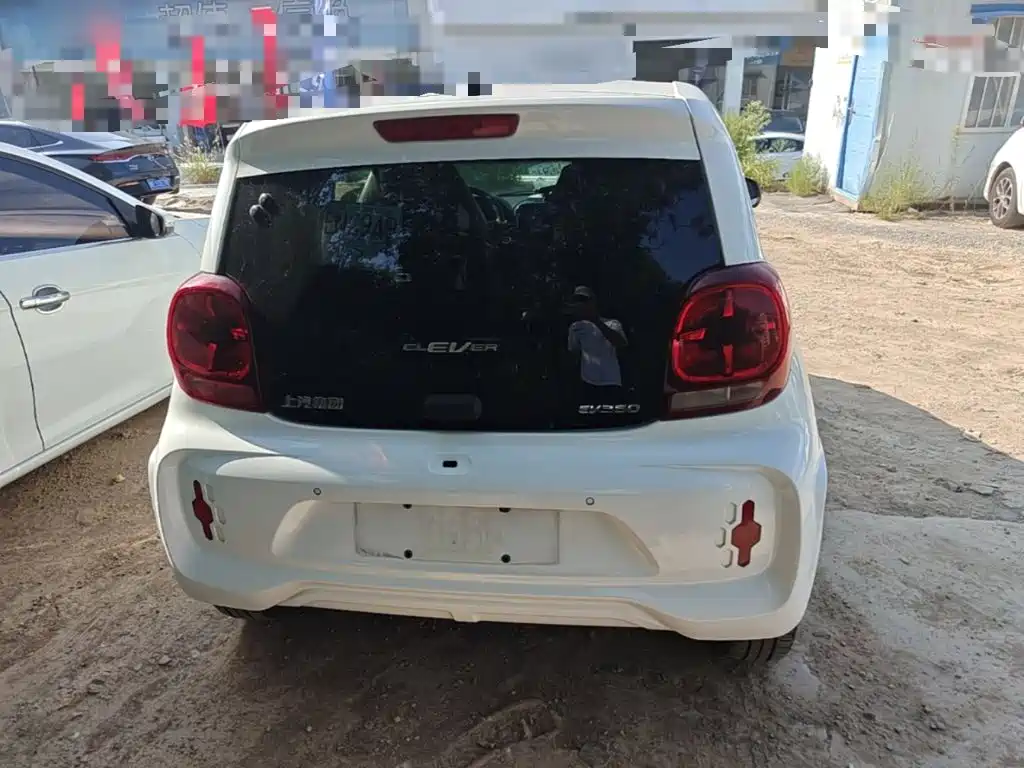 Roewe Clever — миниатюра 6