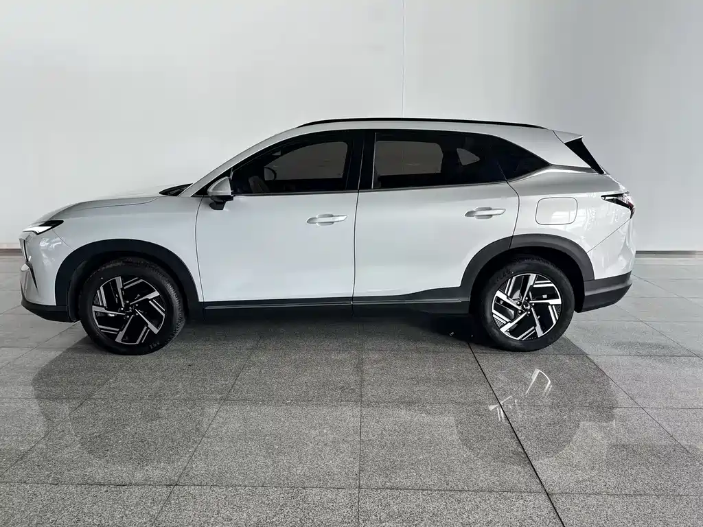 Wuling Xingguang S — миниатюра 3