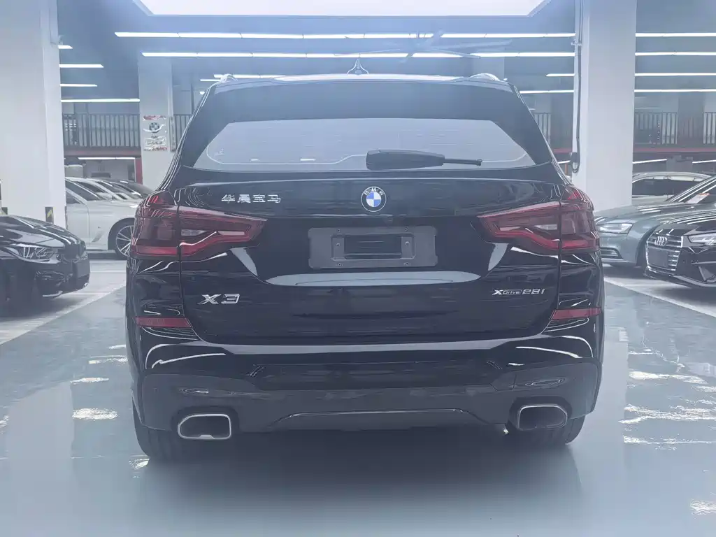 BMW X3 — миниатюра 17