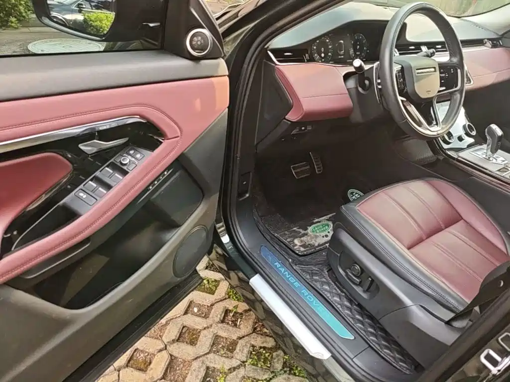 Land Rover Evoque — миниатюра 16