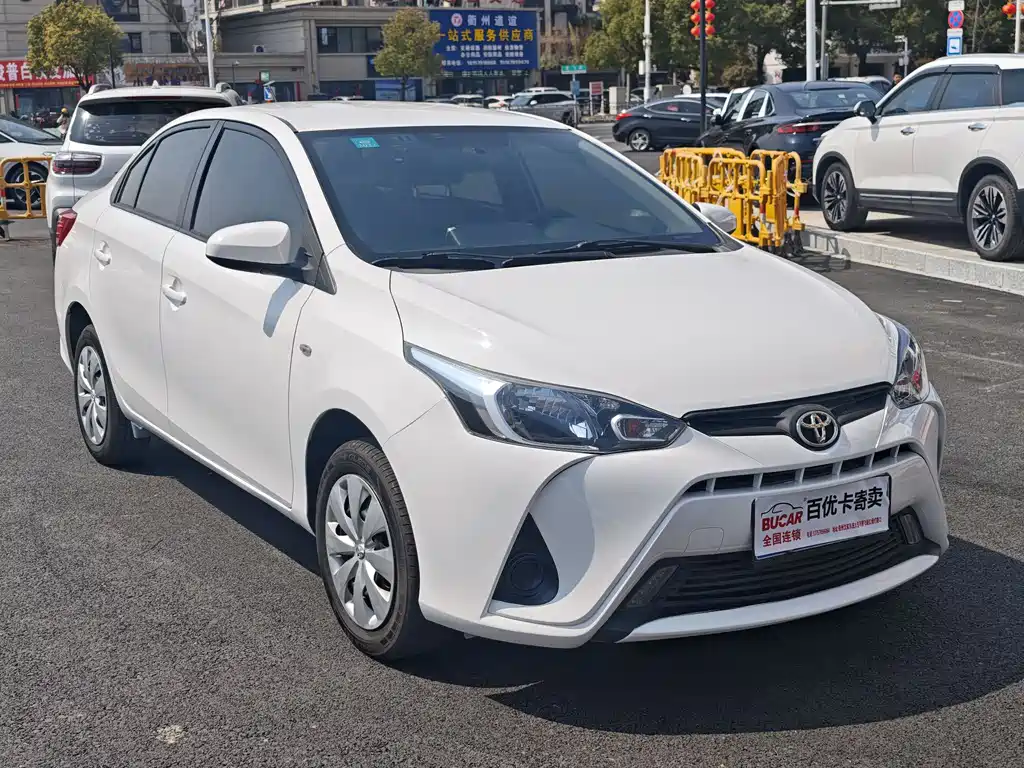 TOYOTA YARIS L TO ENJOY