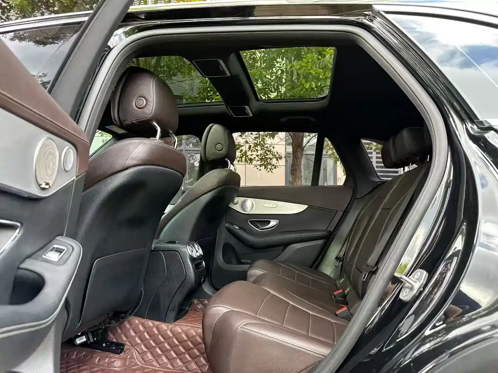 Mercedes-Benz GLC — миниатюра 6