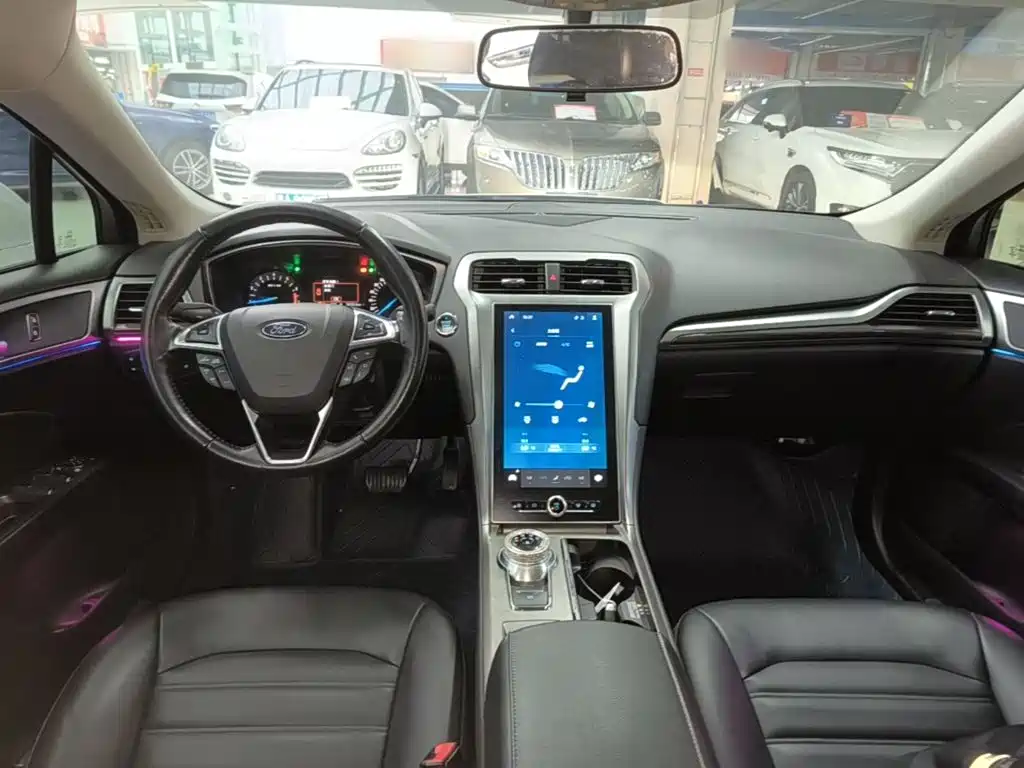 Ford Mondeo — миниатюра 10