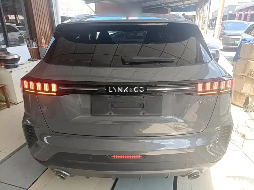 Lynk & Co 06 EM-P — миниатюра 6
