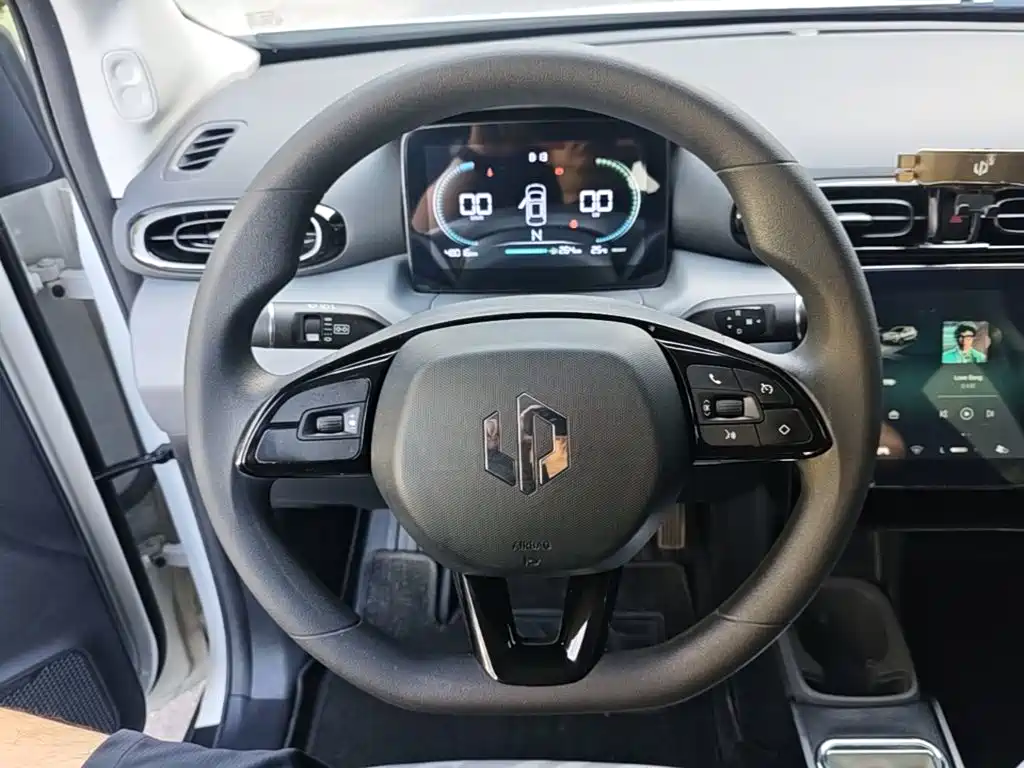 Leapmotor Leapmotor T03 — миниатюра 11