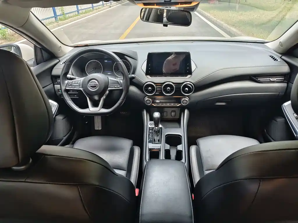 Nissan Sylphy — миниатюра 8