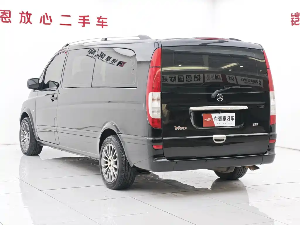 Mercedes-Benz Vito — миниатюра 6