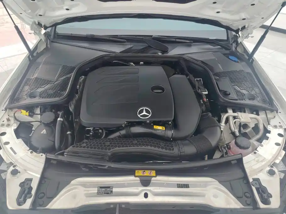 Mercedes-Benz C-Class — миниатюра 10