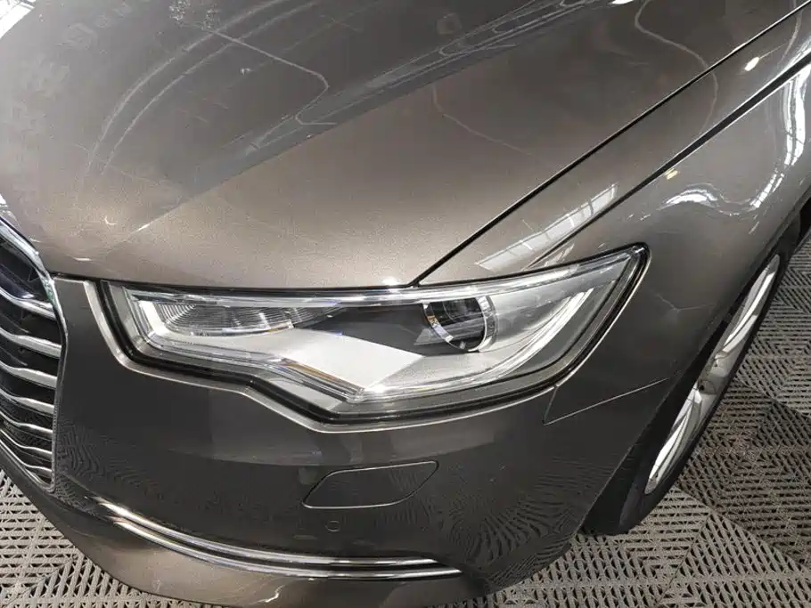 Audi A6L — миниатюра 5