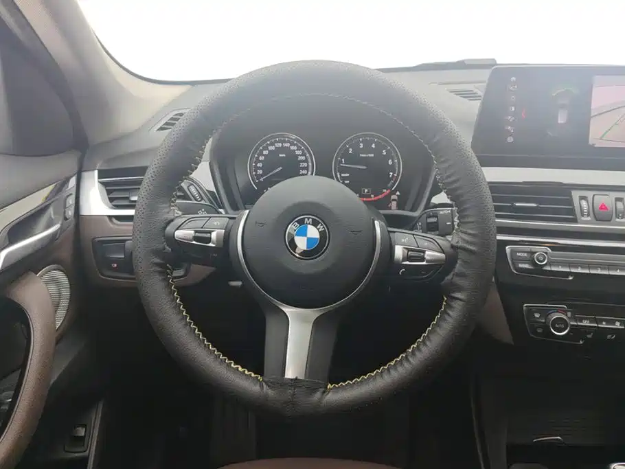 BMW X1 — миниатюра 15
