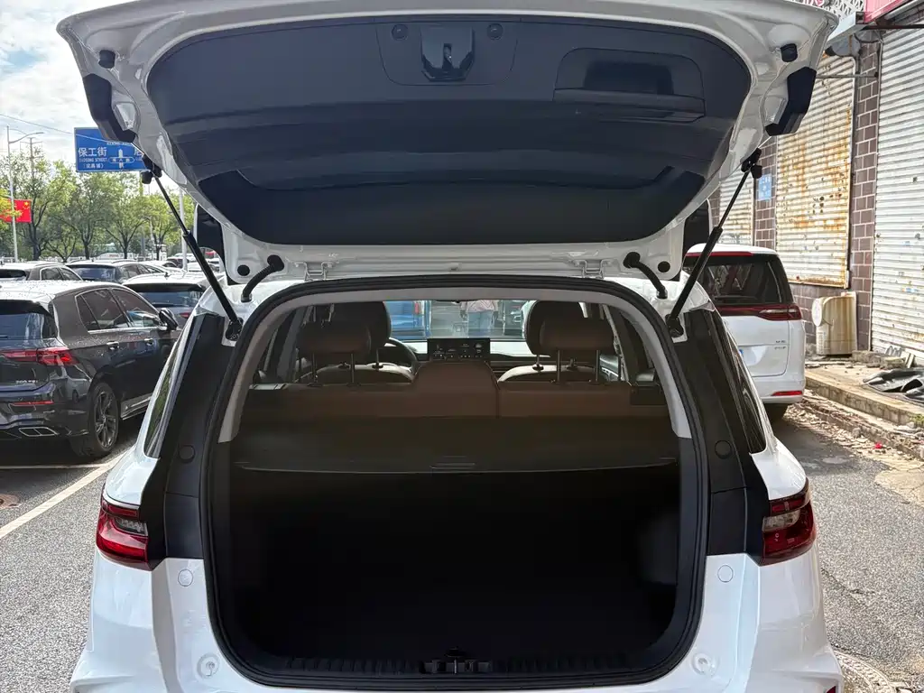 Geely Vision X6 — миниатюра 12