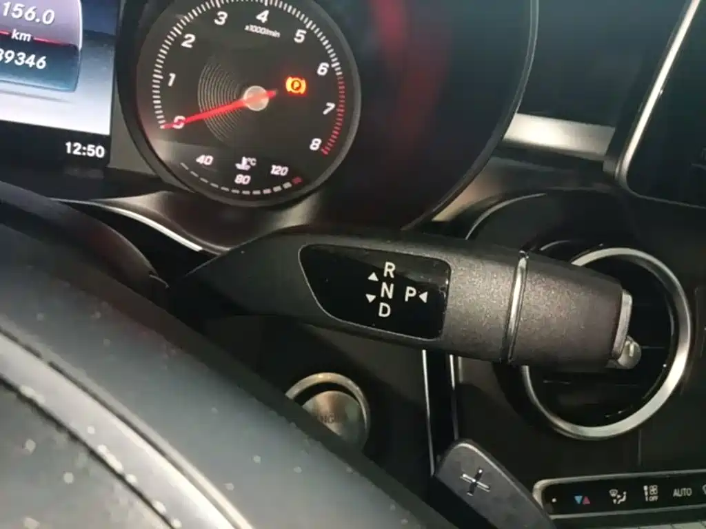 Mercedes-Benz C-Class — миниатюра 14