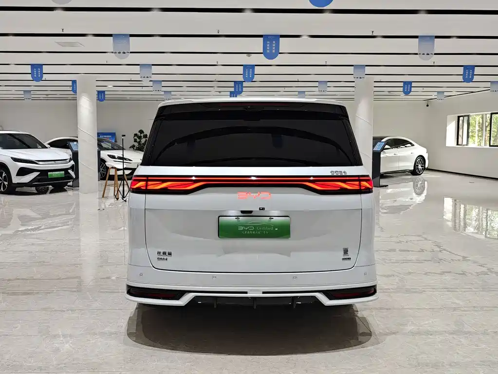 BYD Xia — миниатюра 14