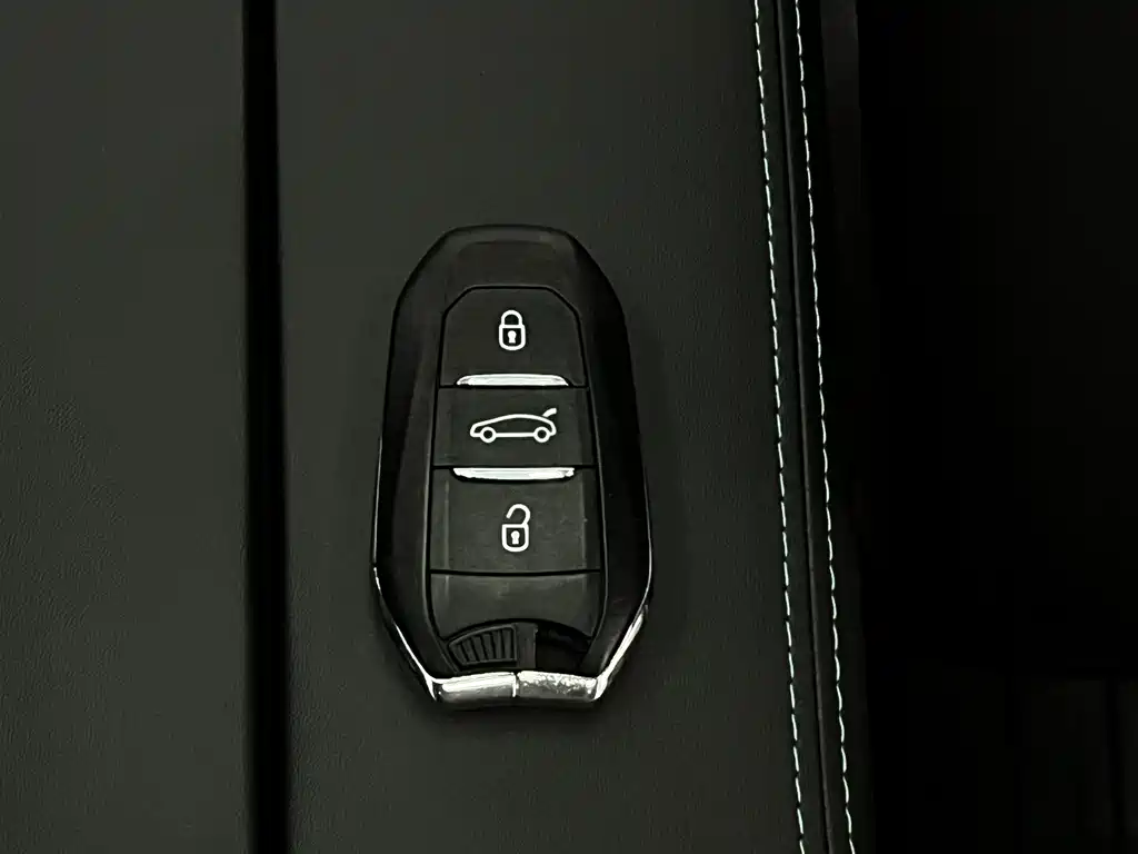 Peugeot 4008 — миниатюра 44