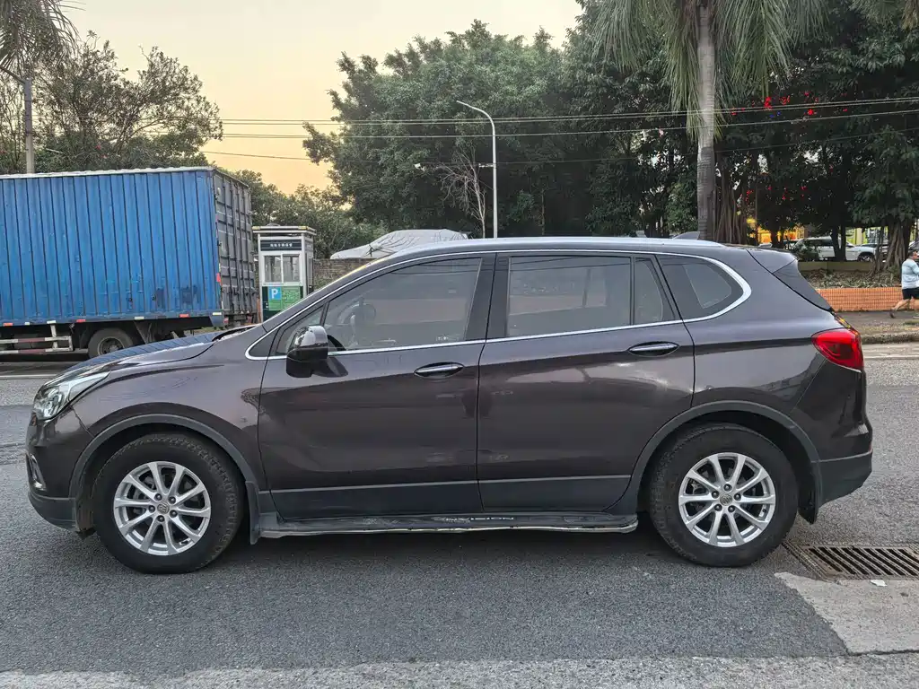 Buick Envision Plus — миниатюра 4