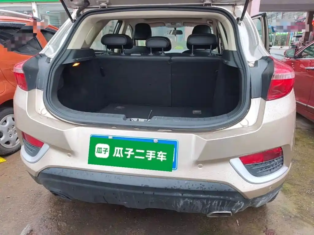 Geely Emgrand GS — миниатюра 19